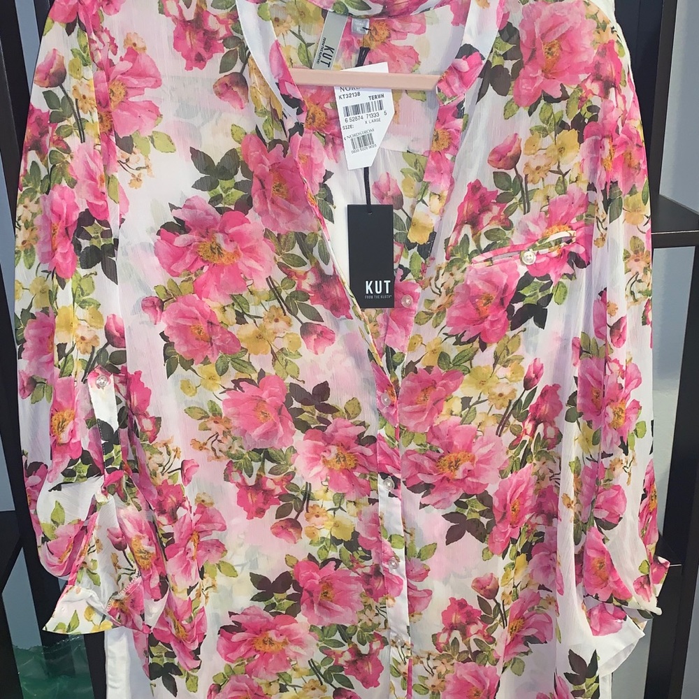 Kut from the Kloth floral blouse